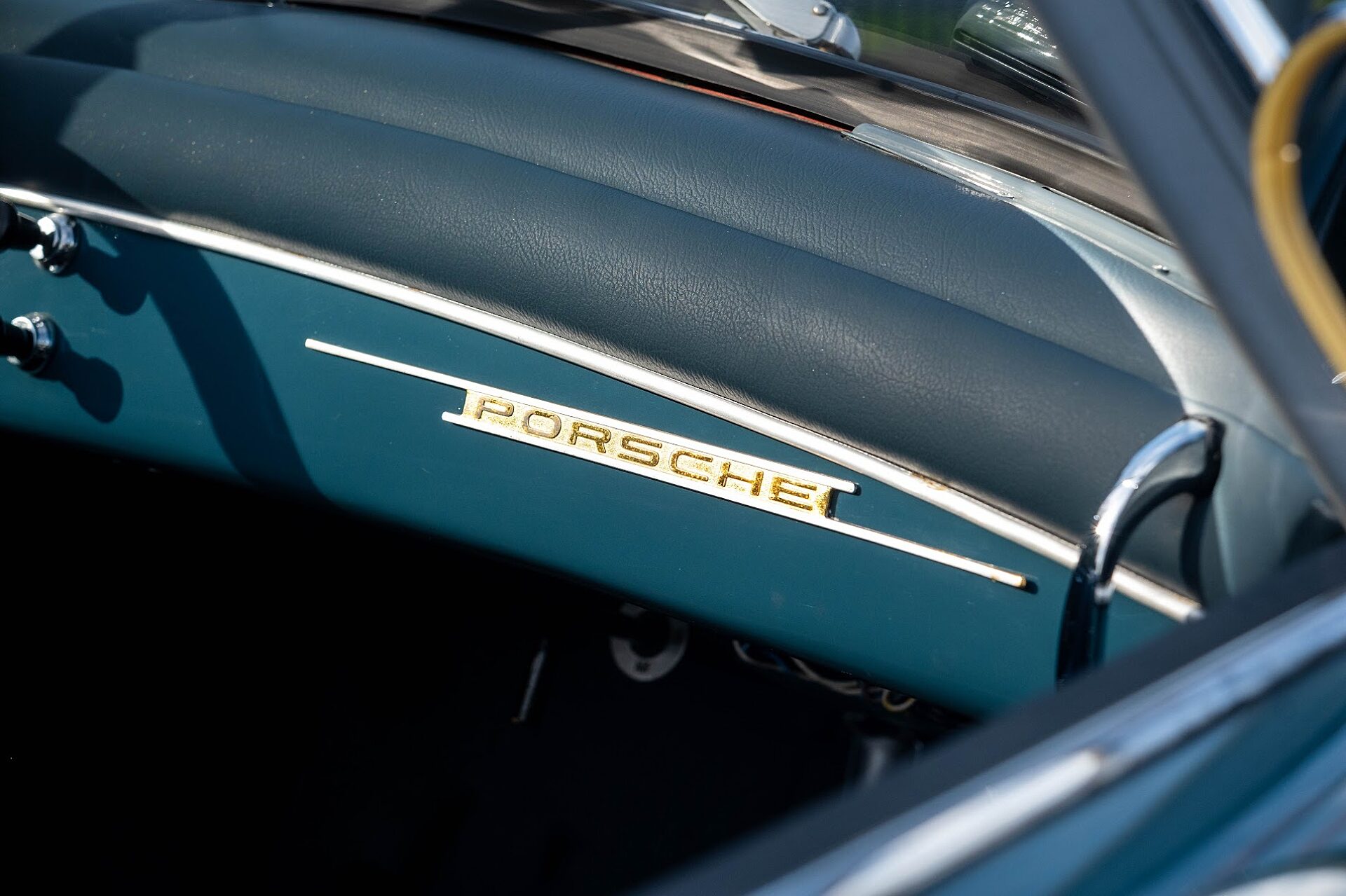 1960 Porsche 356 B 1600 Roadster