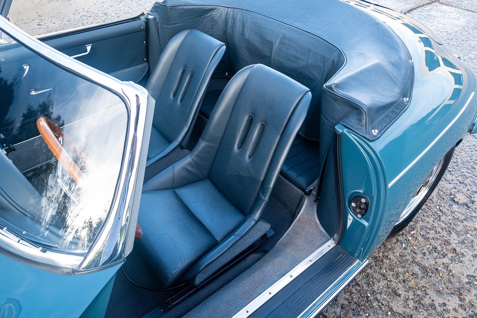 1960 Porsche 356 B 1600 Roadster