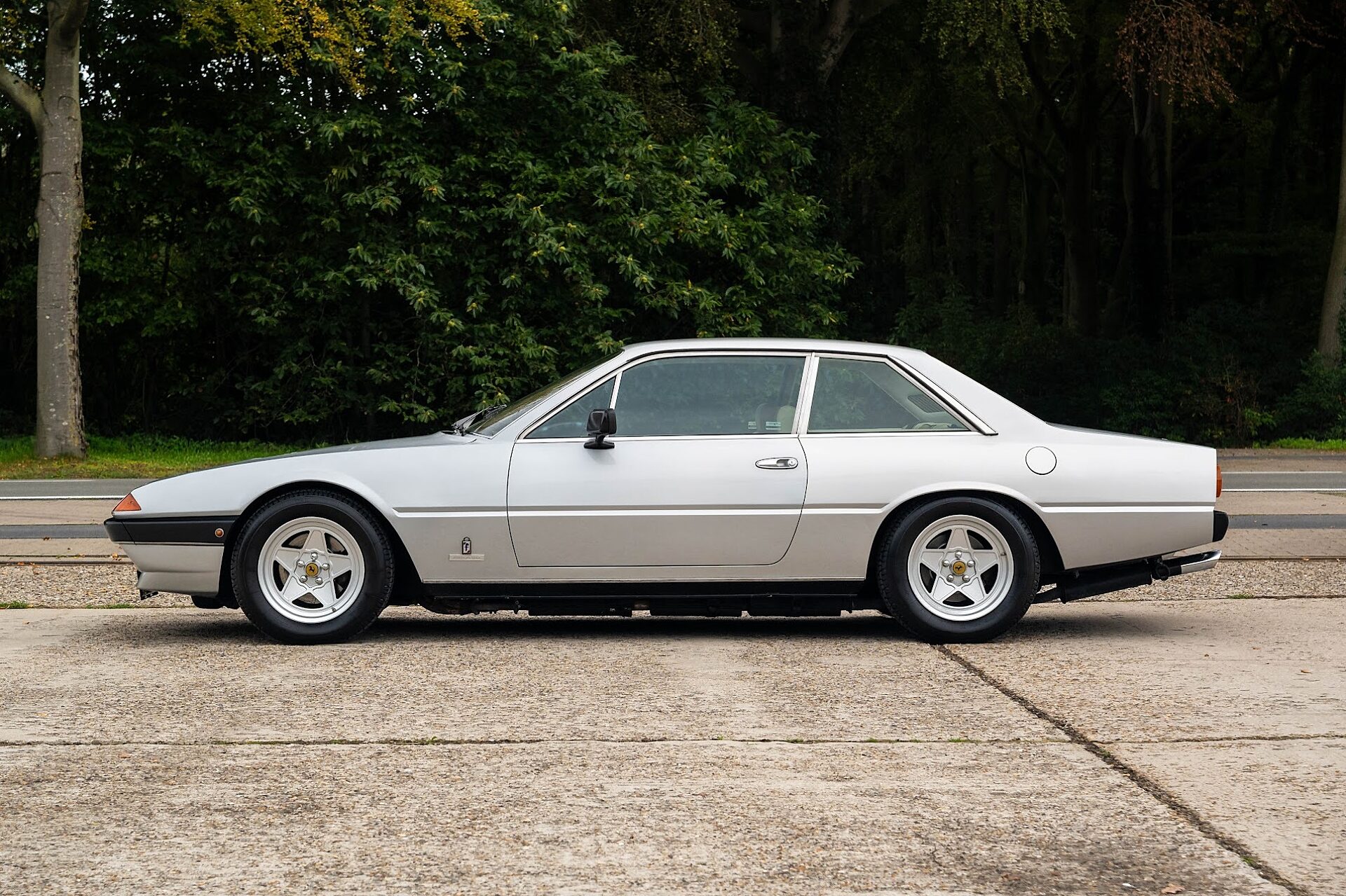 1981 Ferrari 400i