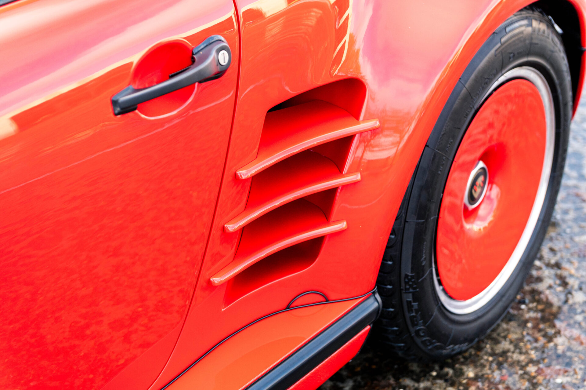 1985 Porsche 930 "Slantnose"