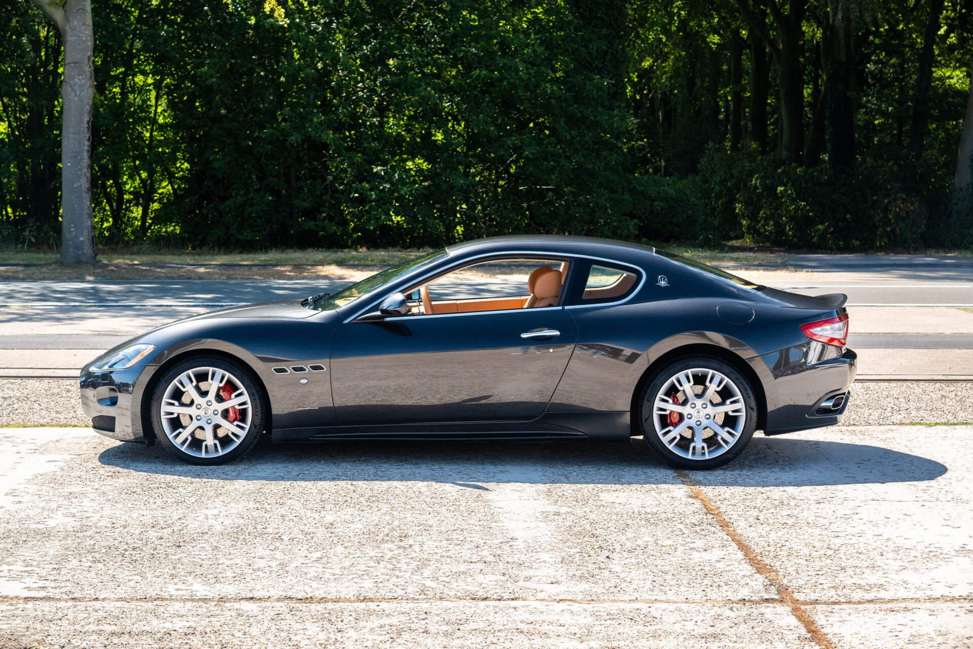 2010 Maserati GranTurismo S 4.7