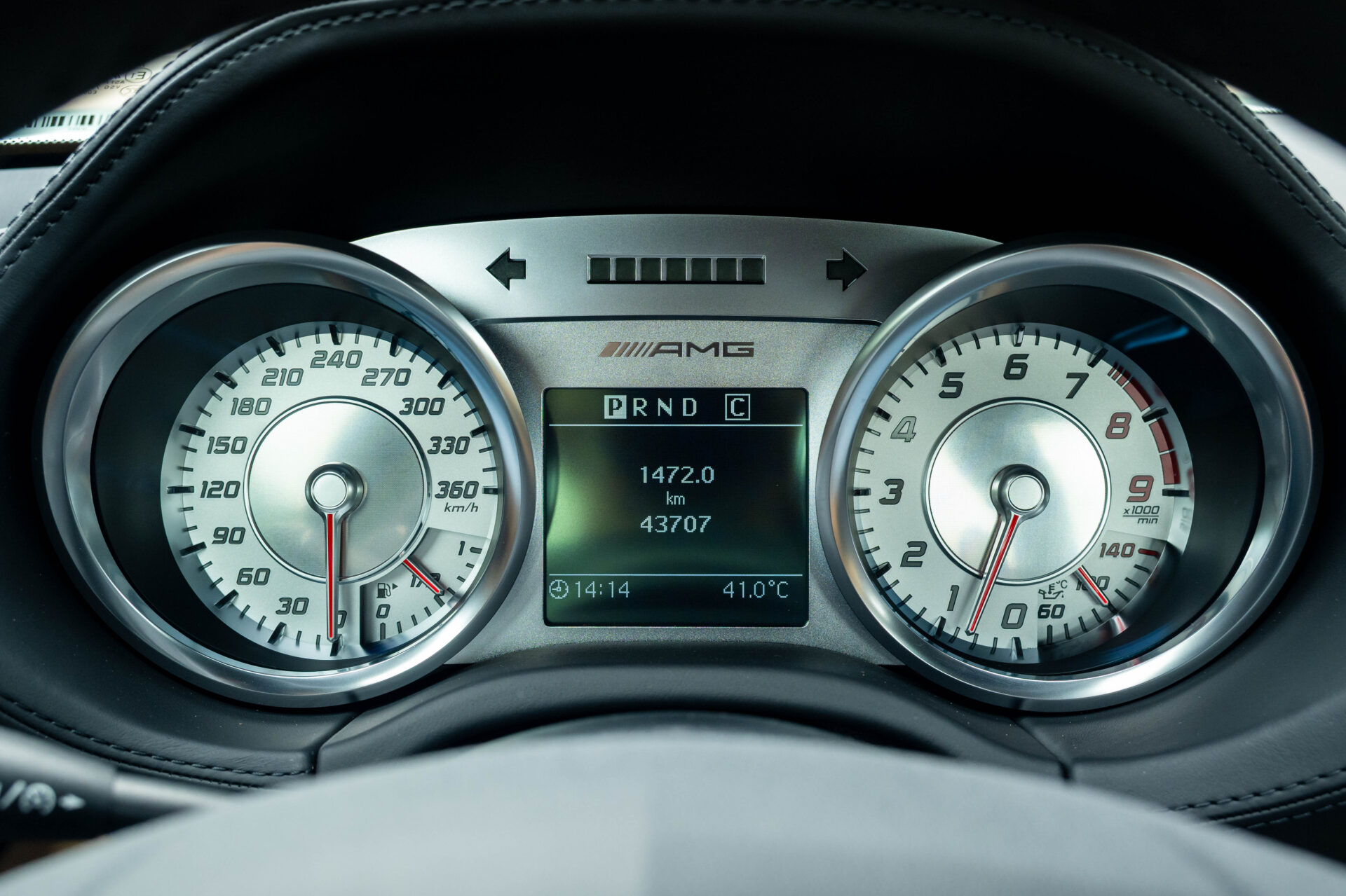 2010 Mercedes-Benz SLS AMG