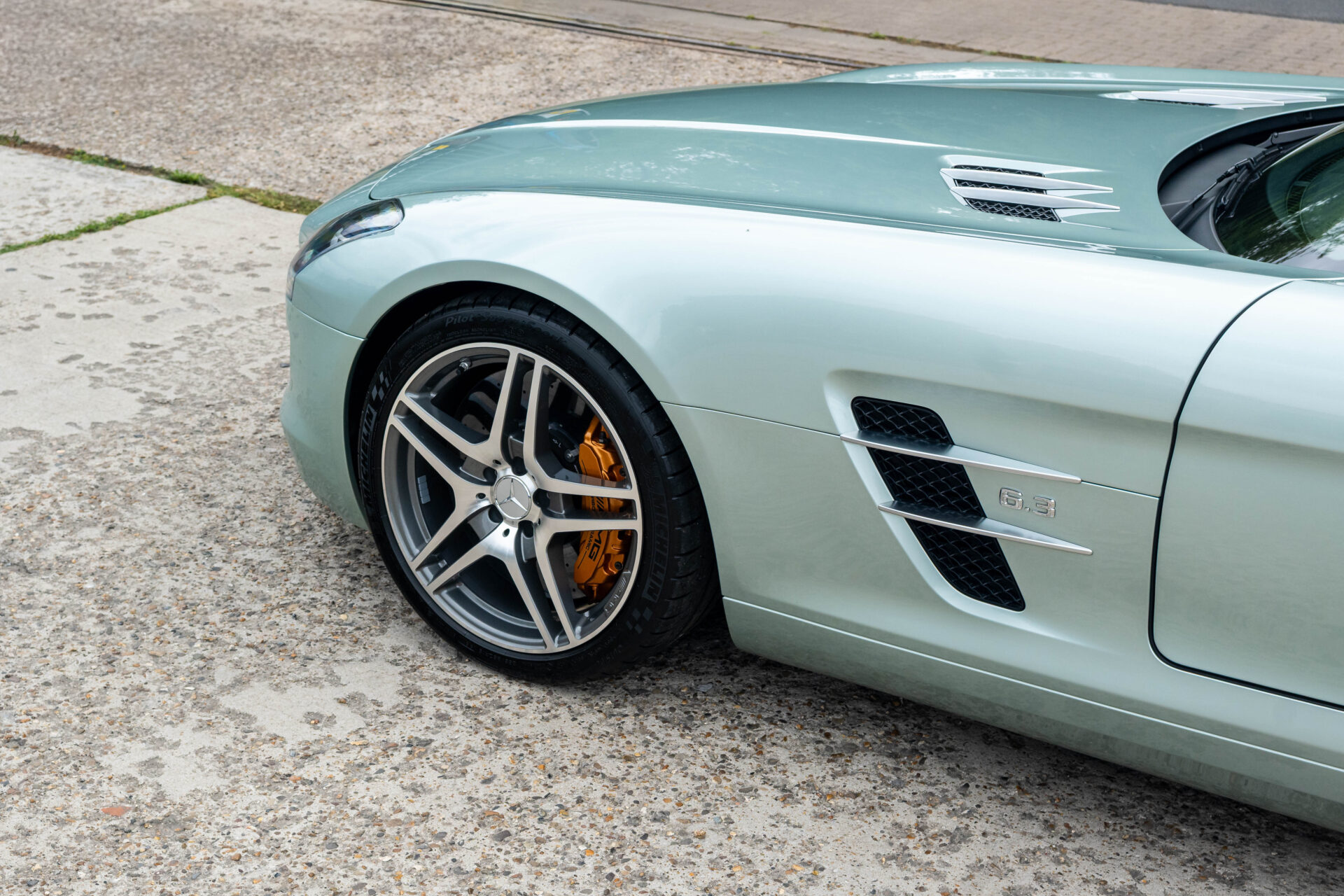 2010 Mercedes-Benz SLS AMG