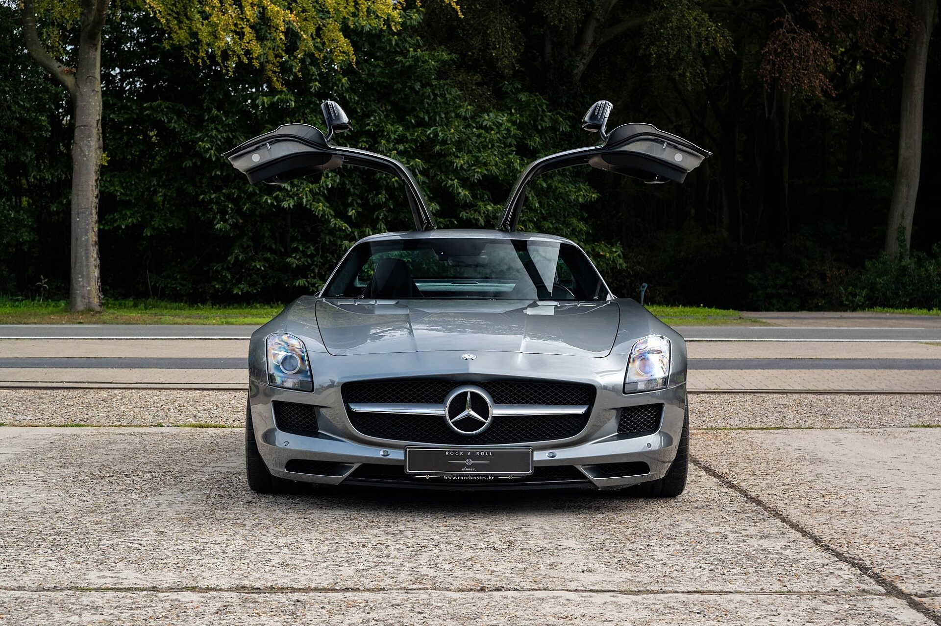 2011 Mercedes-Benz SLS AMG