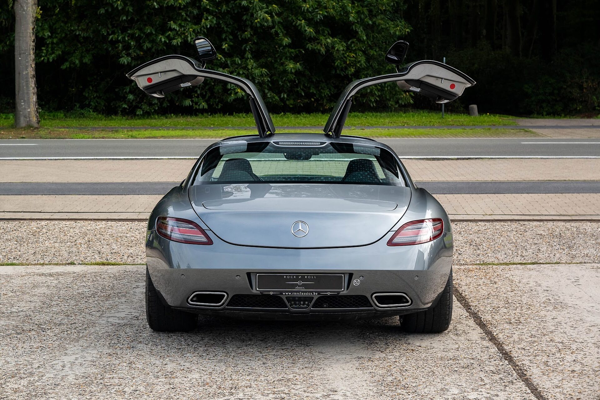 2011 Mercedes-Benz SLS AMG