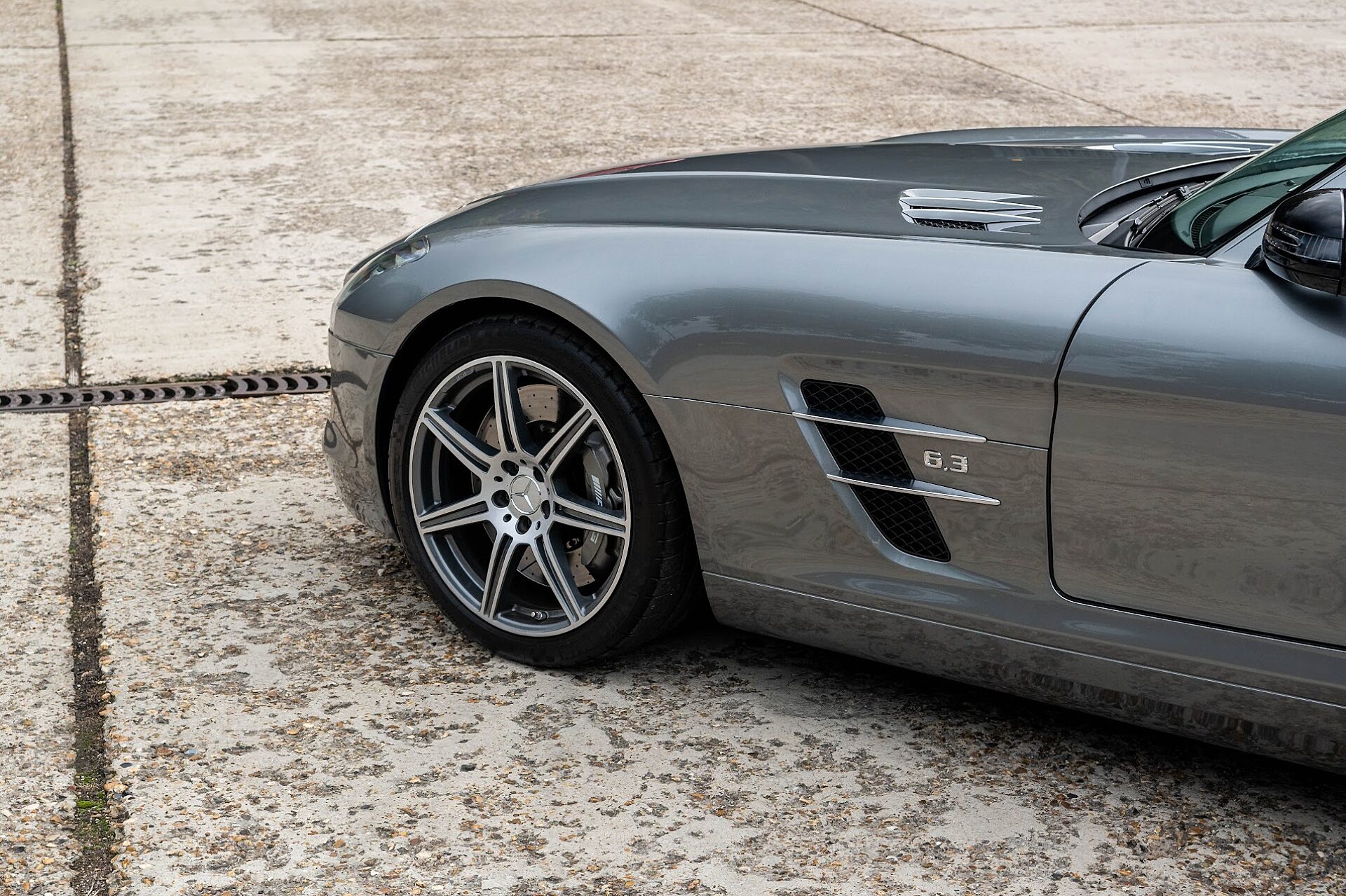 2011 Mercedes-Benz SLS AMG